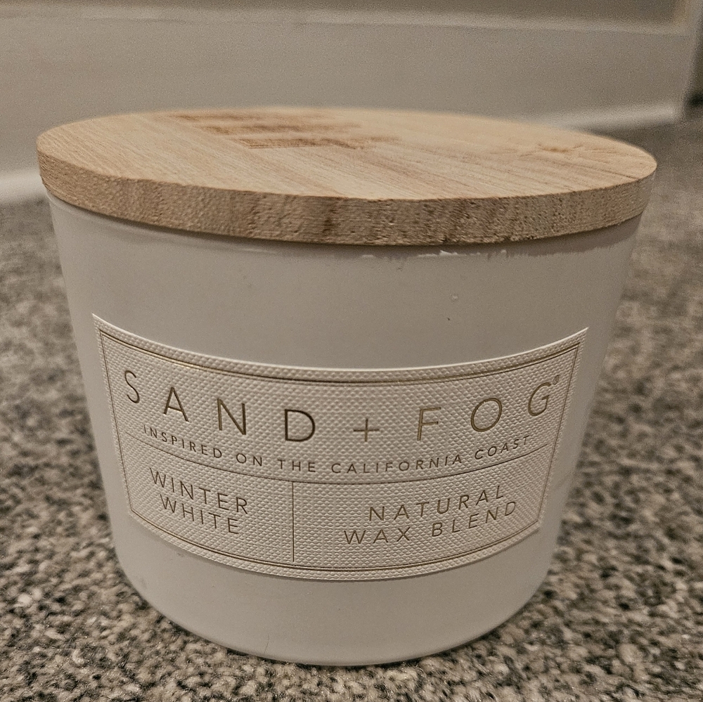 SAND + FOG Winter White Natural Wax Blend Candle with Wood Lid